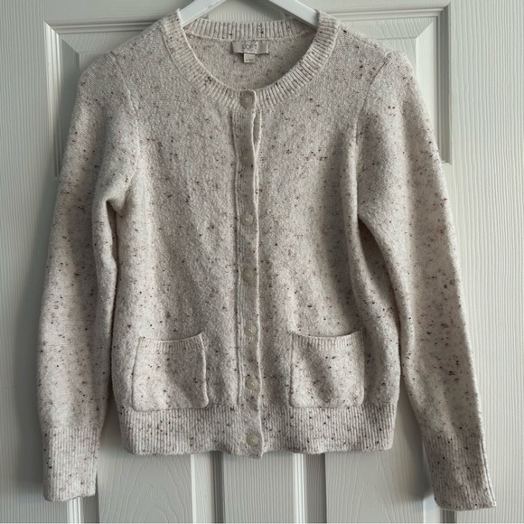 LOFT Sweaters - Loft speckled cardigan